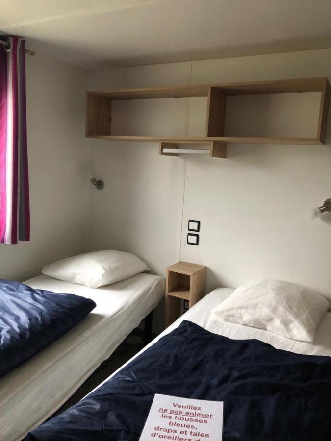 Camping Du Sevron Saint-Etienne-du-Bois  エクステリア 写真